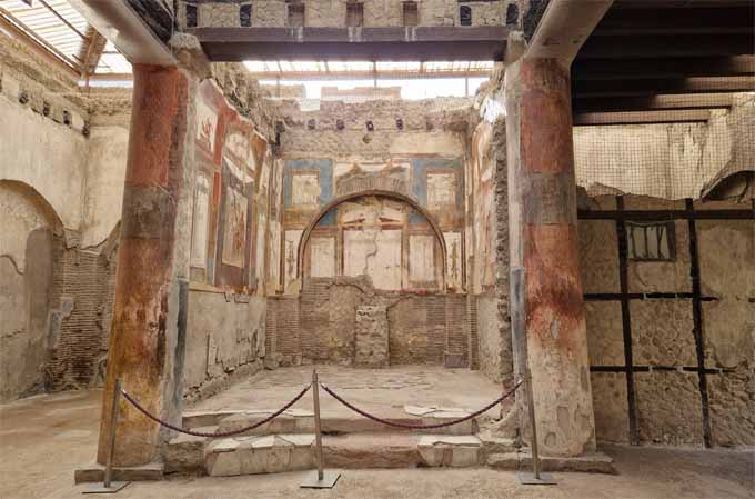 Le si�ge des Augustaux � Herculanum